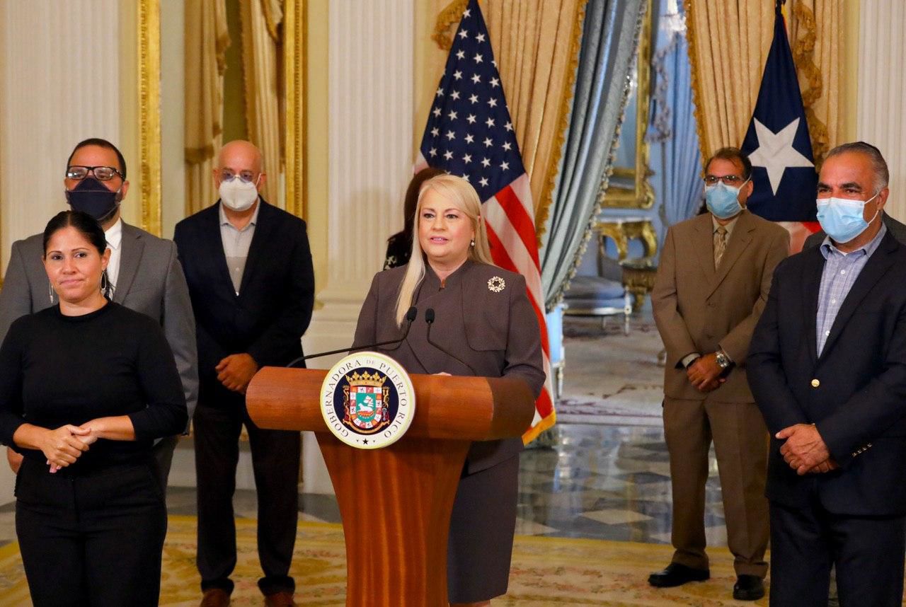 Wanda Vazquez - gobernadora - mensaje especial con Task Force salud - Foto suministrada - mayo 1 2020